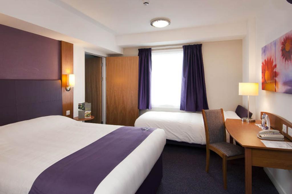 Premier Inn Stratford Upon Avon Waterways Habitación foto
