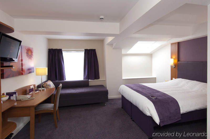 Premier Inn Stratford Upon Avon Waterways Exterior foto